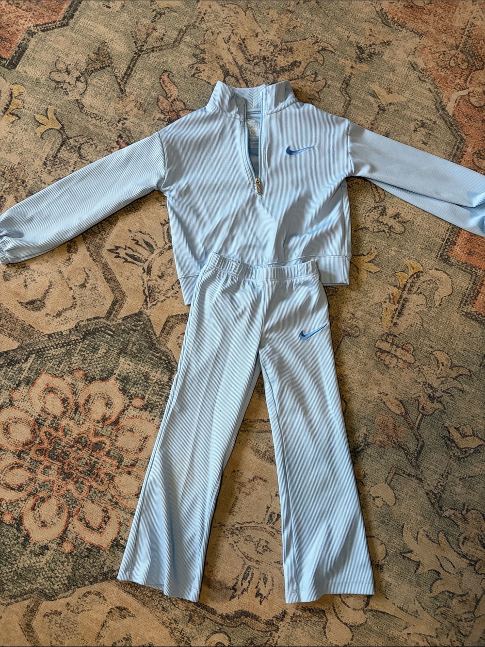 Nike 2 piece set